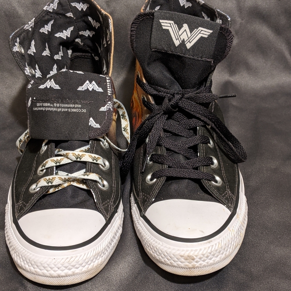 Wonder Woman DC comic rebirth vol 1 Converse high tops